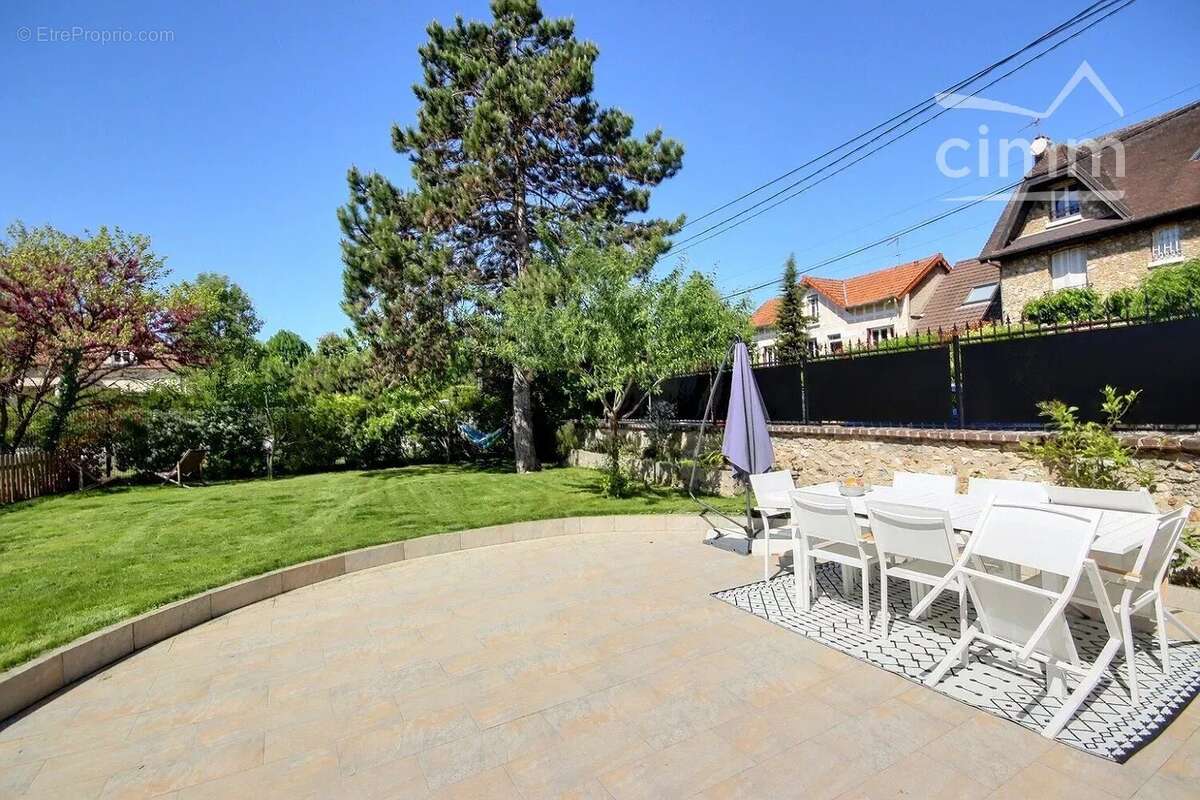 Maison à GOURNAY-SUR-MARNE