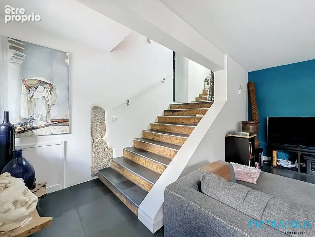 Appartement 6 pièces 133 m² à vendre à Divonne-Les-Bains (01220) - photo 4