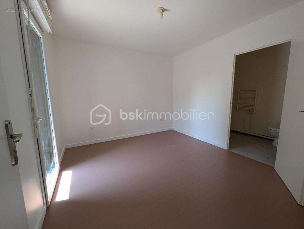 Appartement à RIS-ORANGIS