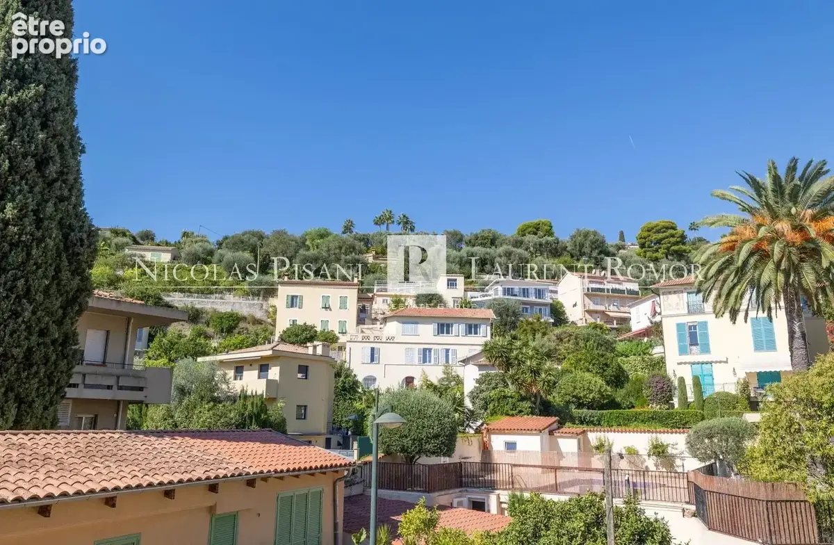 Appartement à BEAULIEU-SUR-MER