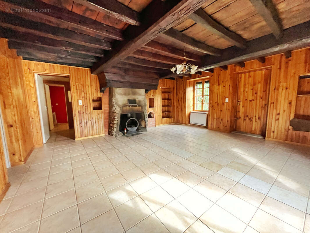 Maison en forêt a 15 minutes du lac des sapins - photo 7