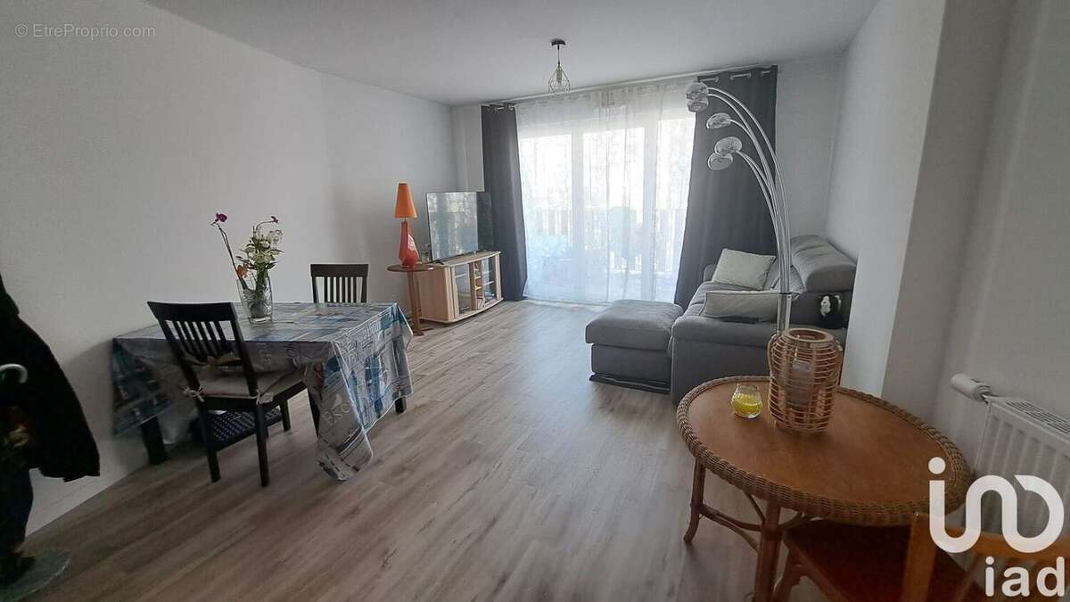 Photo 2 - Appartement à POISSY