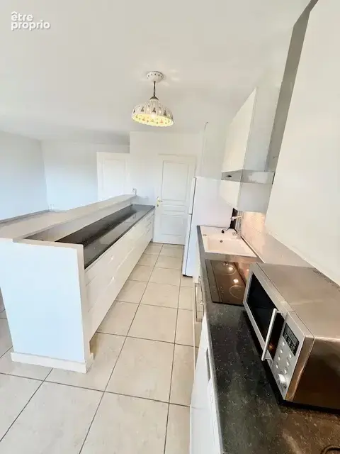Exclusivité à FERNEY VOLTAIRE 01210, T3 76m2 avec balcon, cave et garage - photo 9