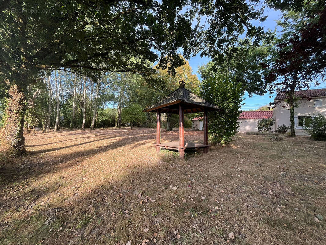 Maison Sainte-Pazanne - photo 13
