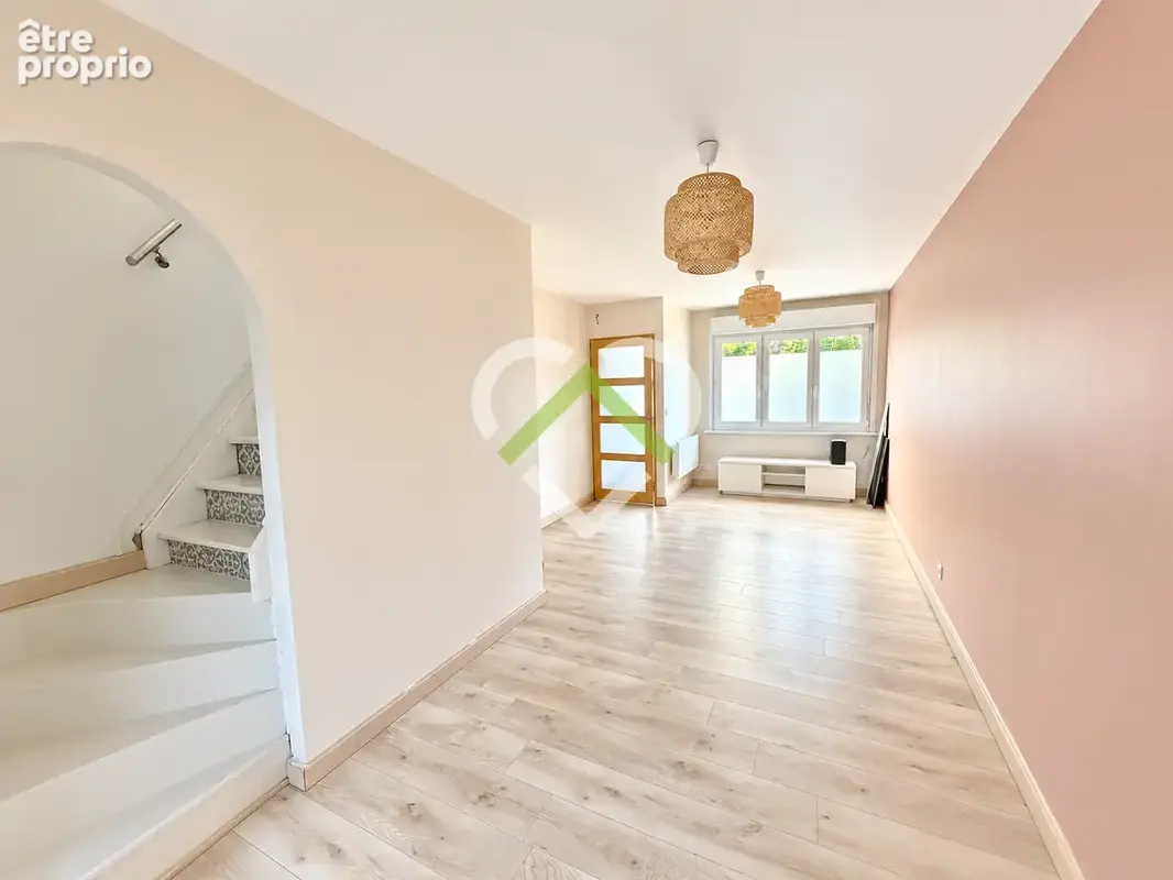 Maison agréable à vivre, idéalement située VILLENEUVE D'ASCQ - photo 2