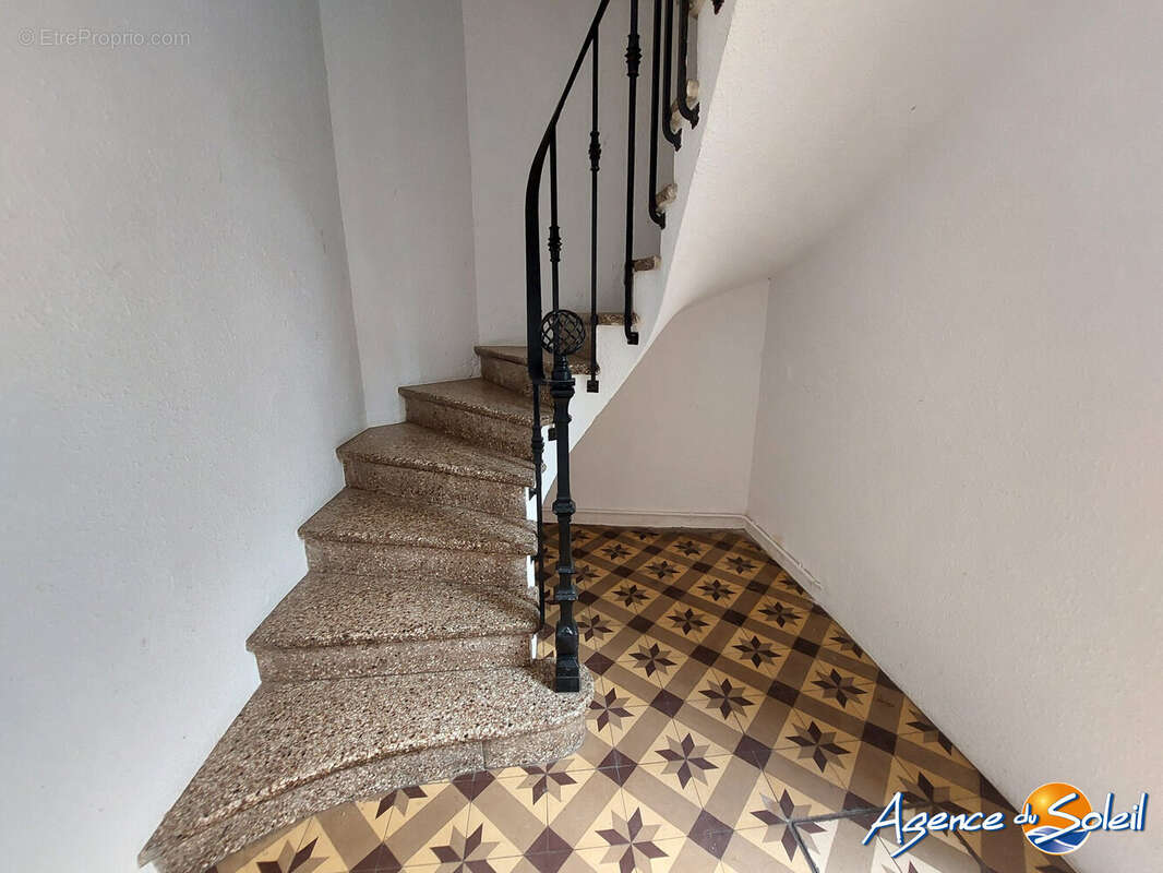 Appartement à LEZIGNAN-CORBIERES