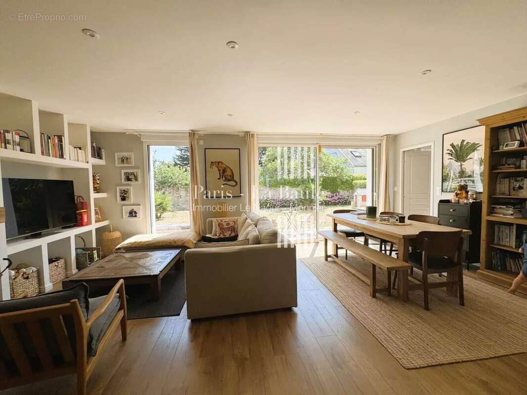Dans un charmant village de paludier, maison entierement rénovée de 8 pièces - photo 2
