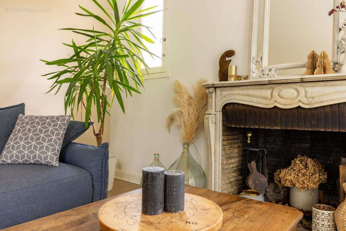 Maison à SAINT-JULIEN-DE-CONCELLES