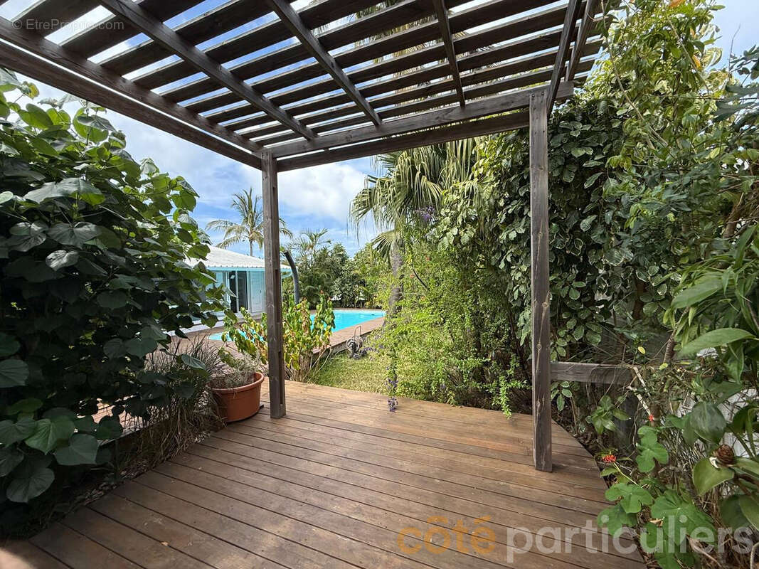 Maison à L'ETANG-SALE