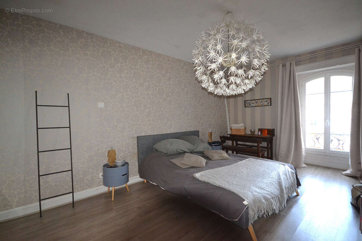 Appartement à AIX-LES-BAINS