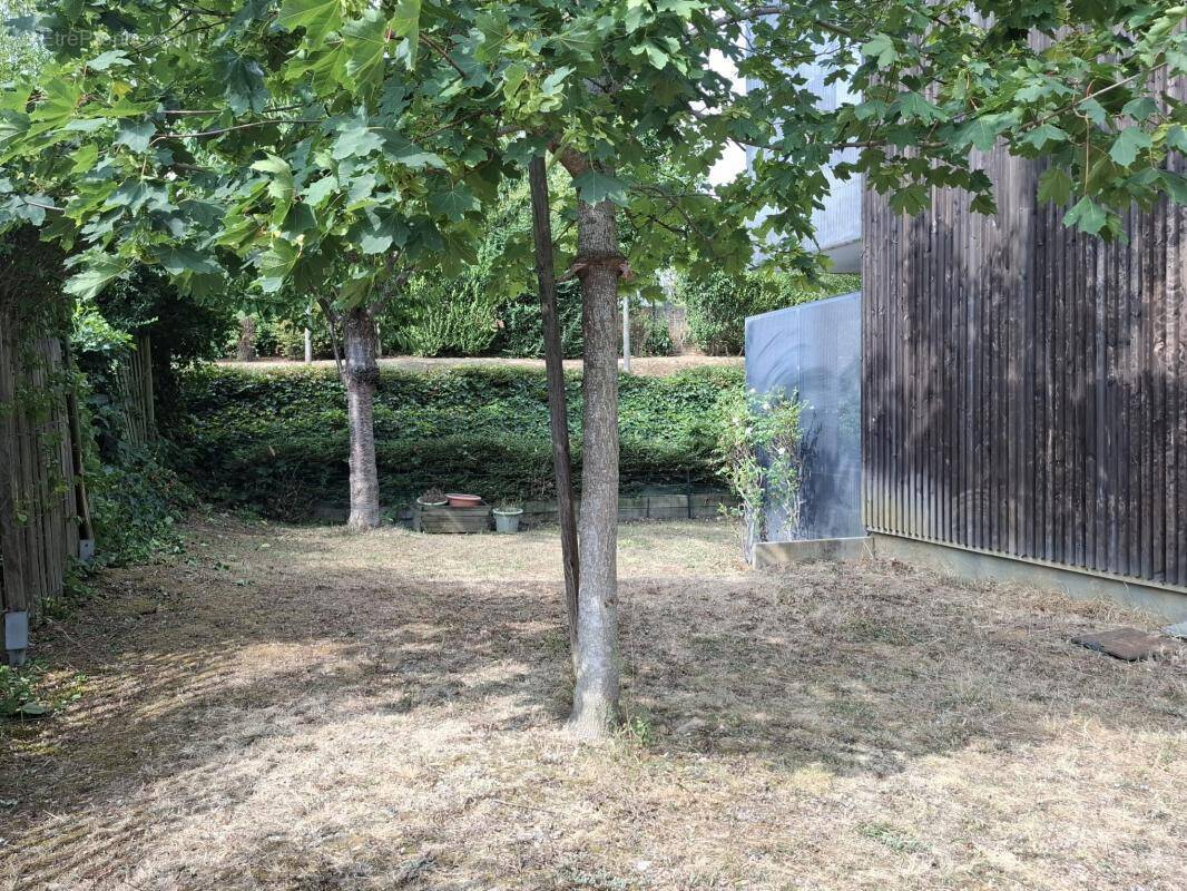 Appartement à SAINT-ORENS-DE-GAMEVILLE