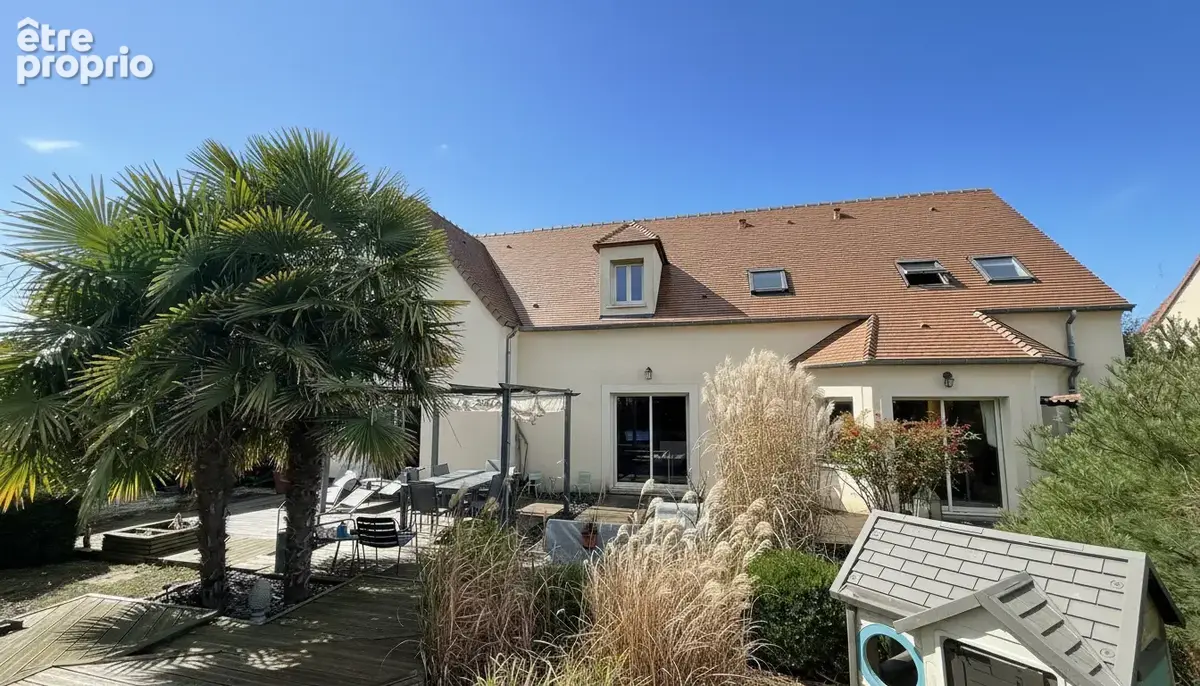 Propriété avec piscine, jardin arboré, garage et studio - photo 16