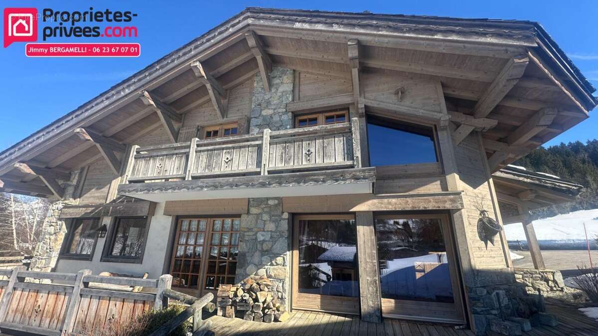 Maison à DEMI-QUARTIER