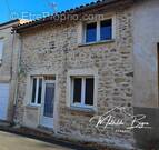 Photo 1 - Maison à SAINT-GERMAIN-LEMBRON