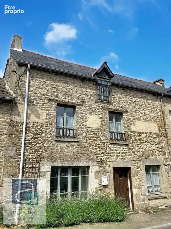 Maison à YVIGNAC-LA-TOUR
