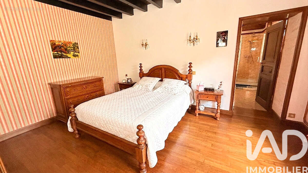 Photo 9 - Maison à YEVRES