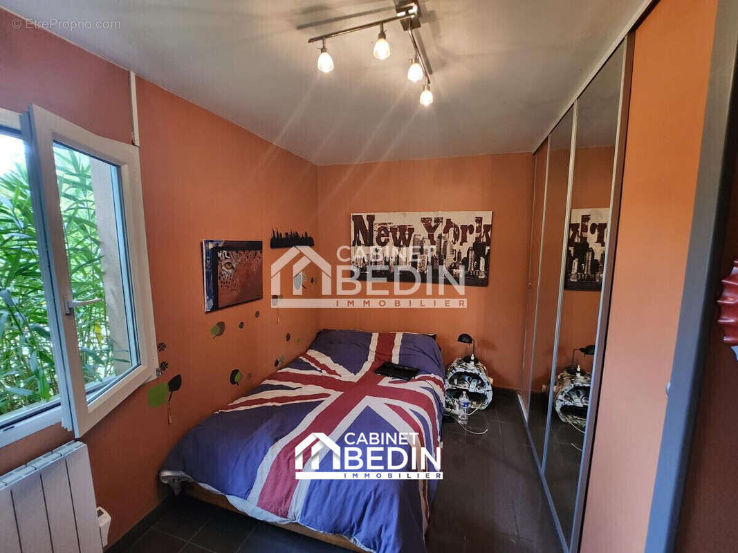 Maison 160 m² à Arbanats  - photo 4