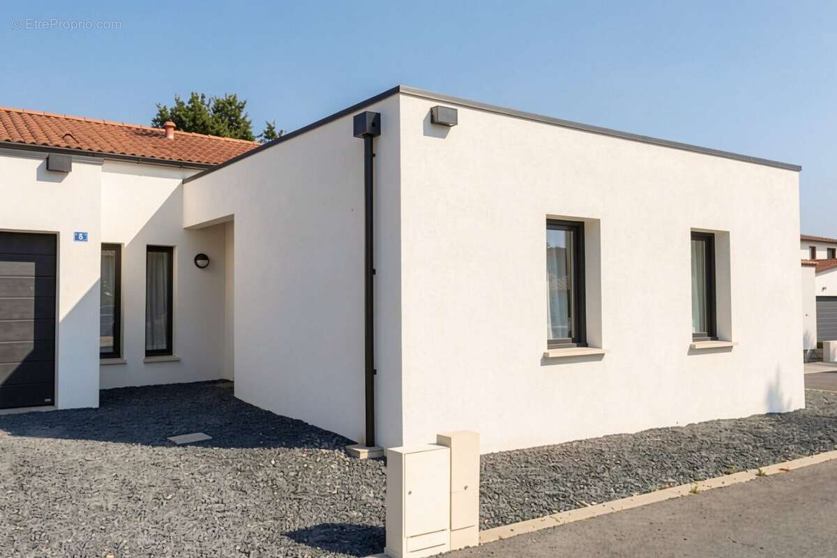 Maison à CHAVAGNES-EN-PAILLERS