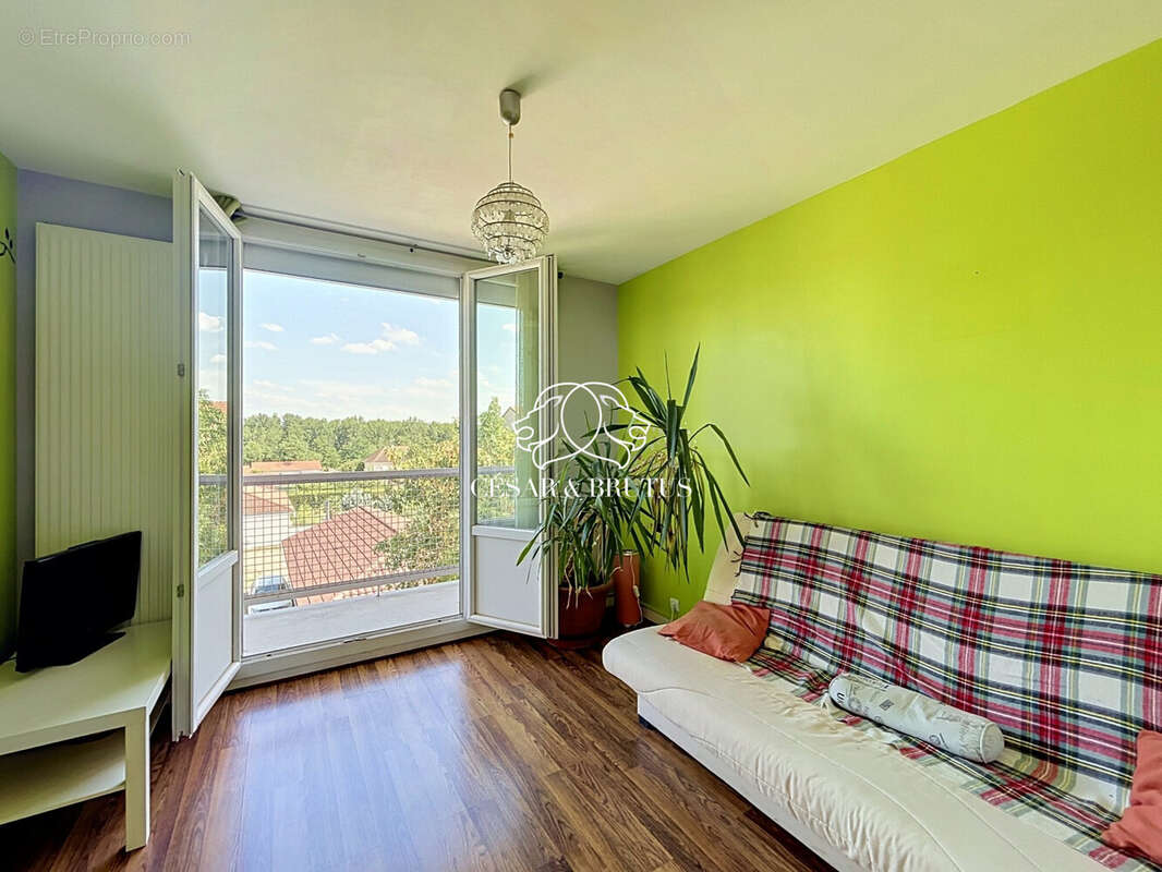 Appartement 64 m² à Roanne  - photo 9