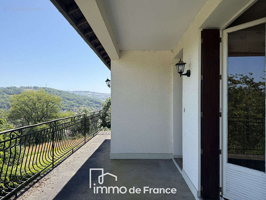 Maison sur hauteur Decazeville -95 m2 habitables- avec grand sous-sol - photo 2