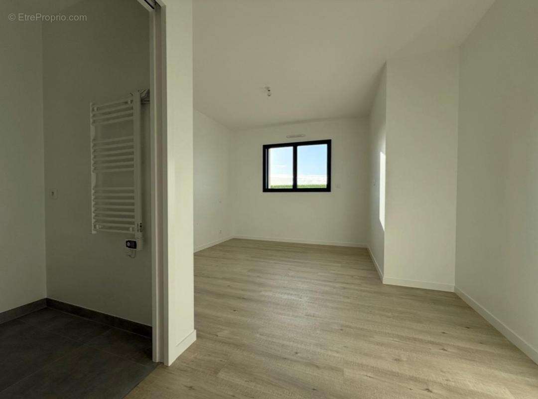 Maison à SAINT-MARCEL