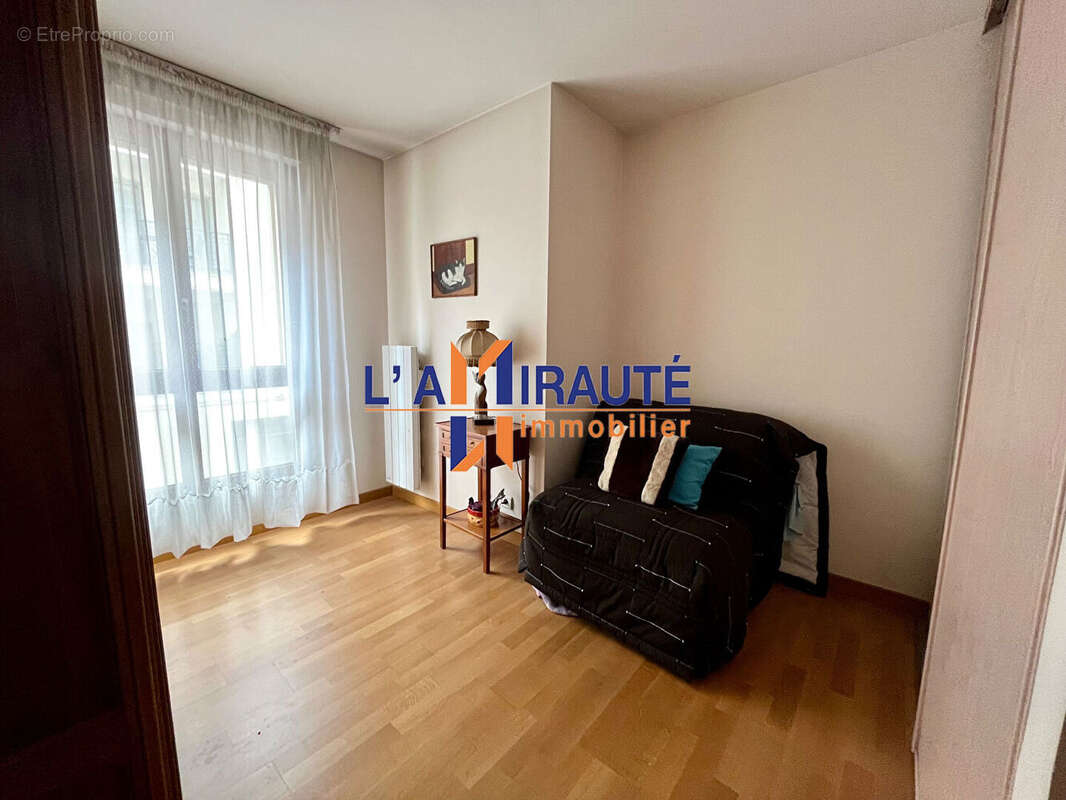 Appartement à MAISONS-LAFFITTE