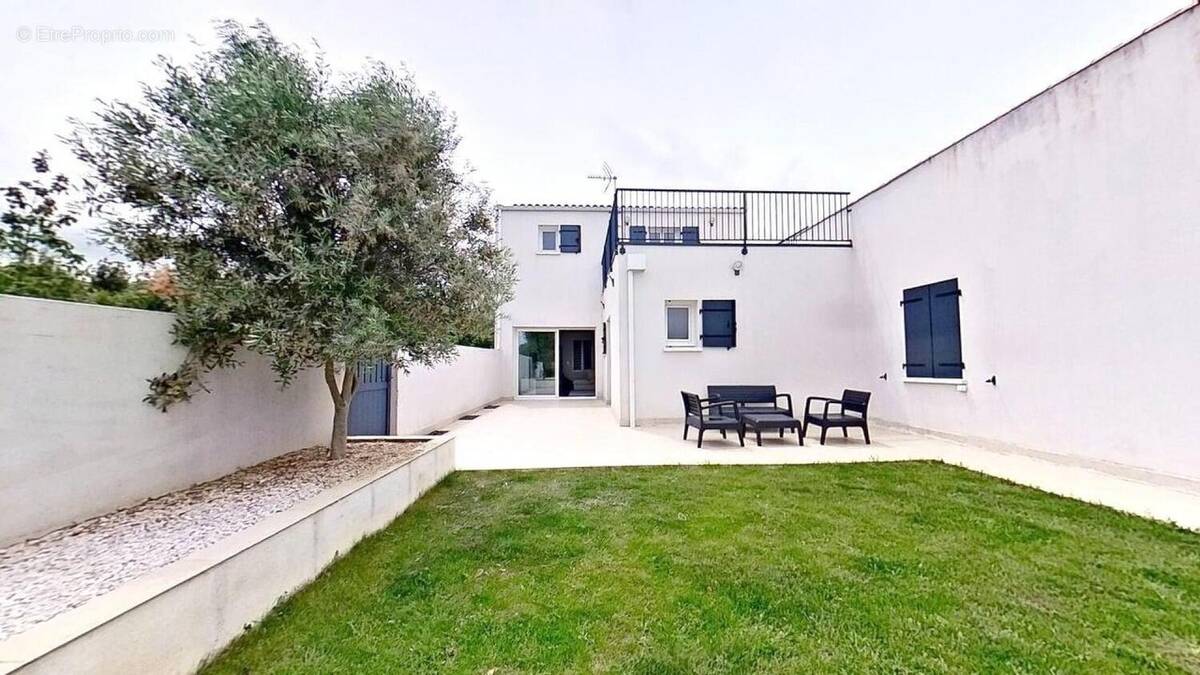 Photo 1 - Maison à SAINT-XANDRE