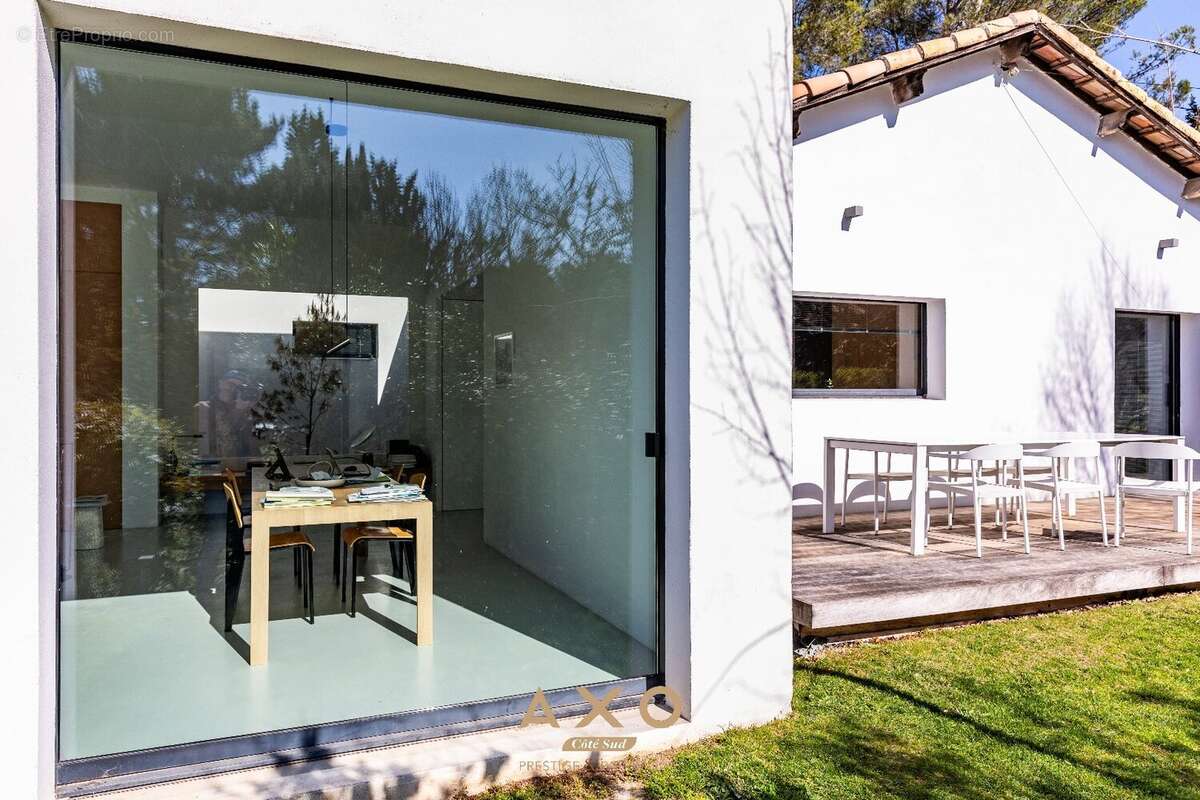 Maison à LE THOLONET