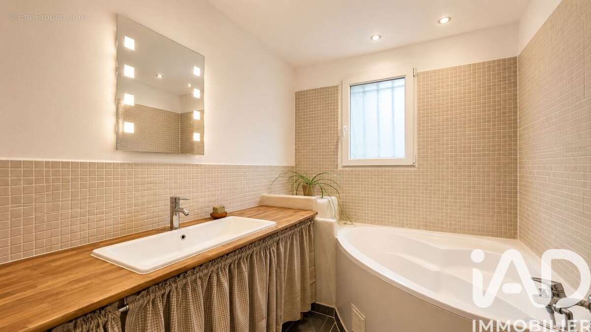 Maison 235 m² à Ermenonville  - photo 6