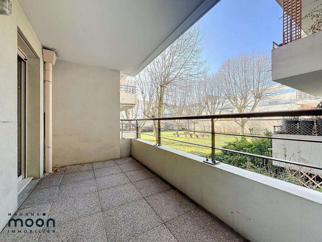 Appartement à LYON-8E