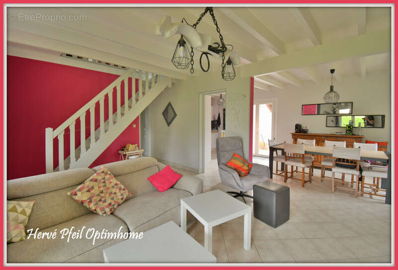 Maison à SAINT-ETIENNE-DE-SAINT-GEOIRS