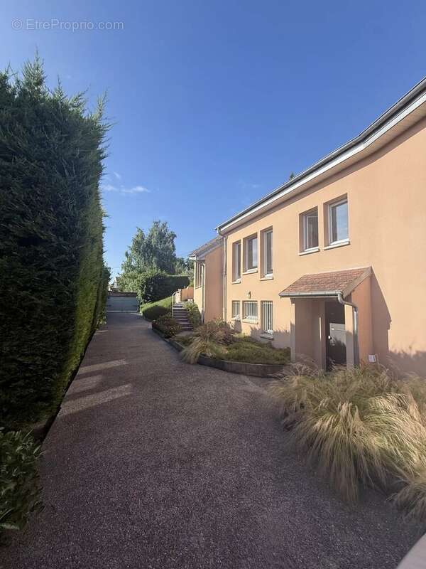 Maison à MAULE