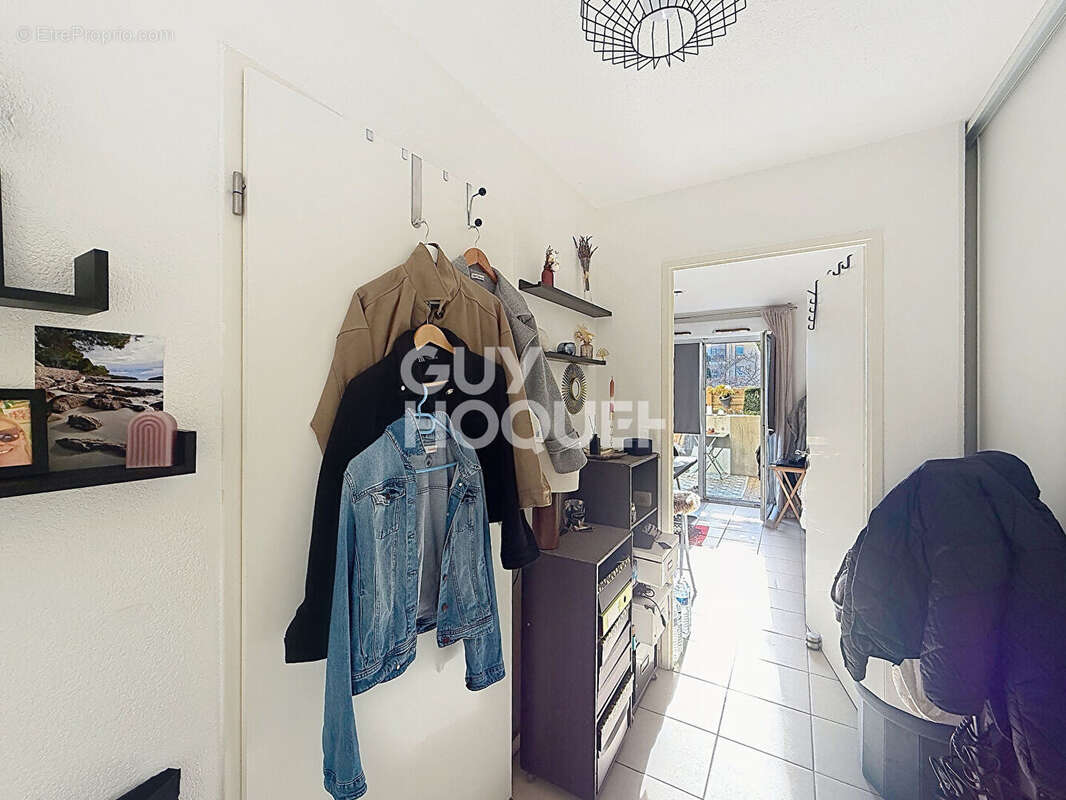 Appartement à SAINT-LAURENT-DE-LA-SALANQUE