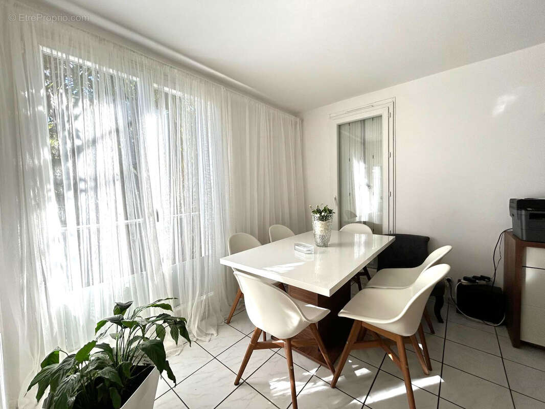 Appartement à MARSEILLE-13E