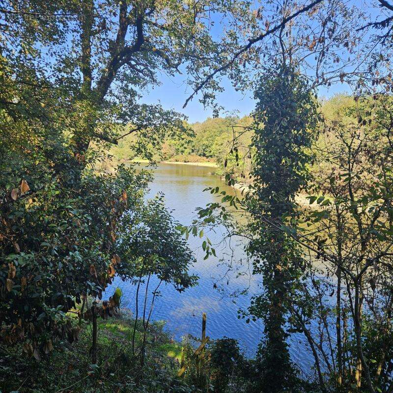 Maison à MAREUIL-SUR-LAY-DISSAIS