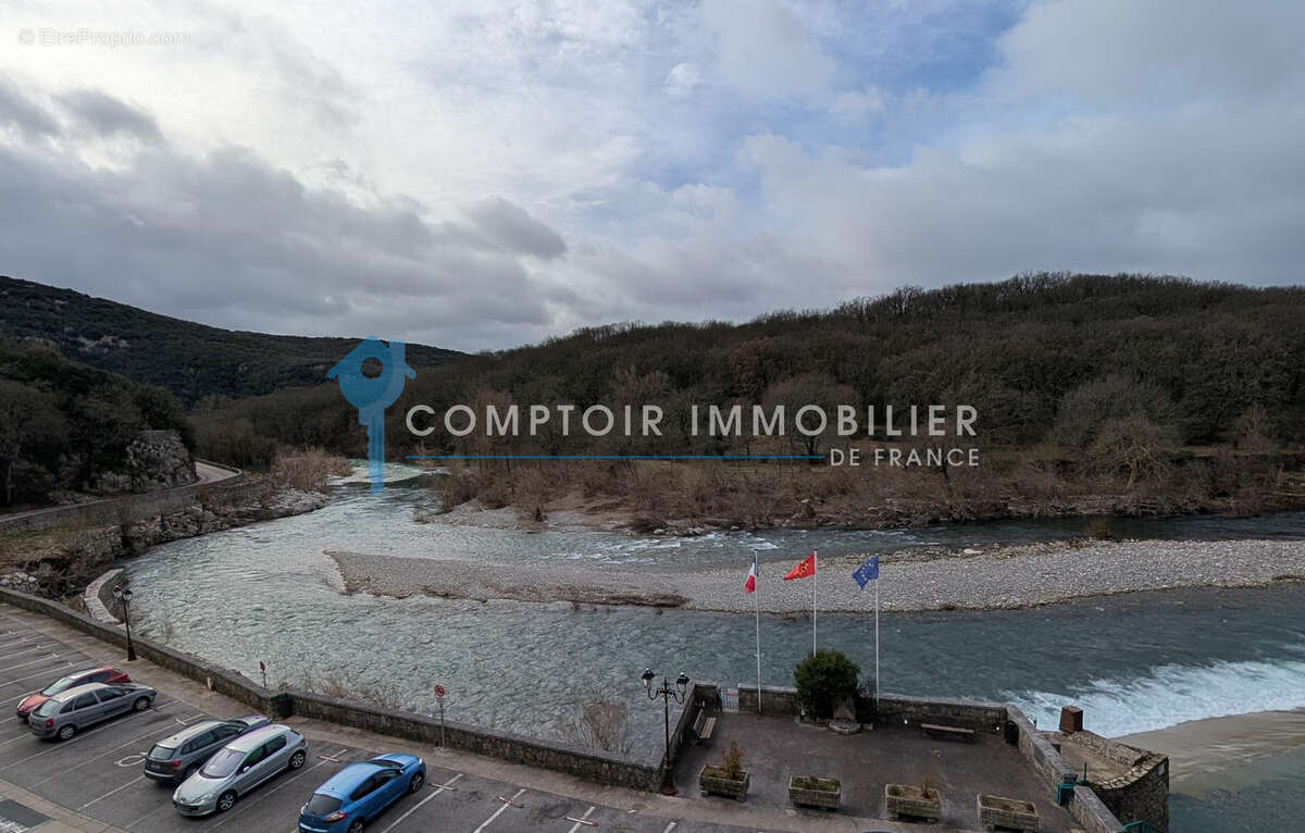 Appartement à LAROQUE