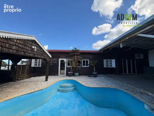 Maison à LE TAMPON