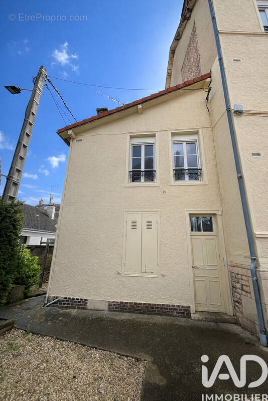 Photo 1 - Appartement à SAINTE-SAVINE