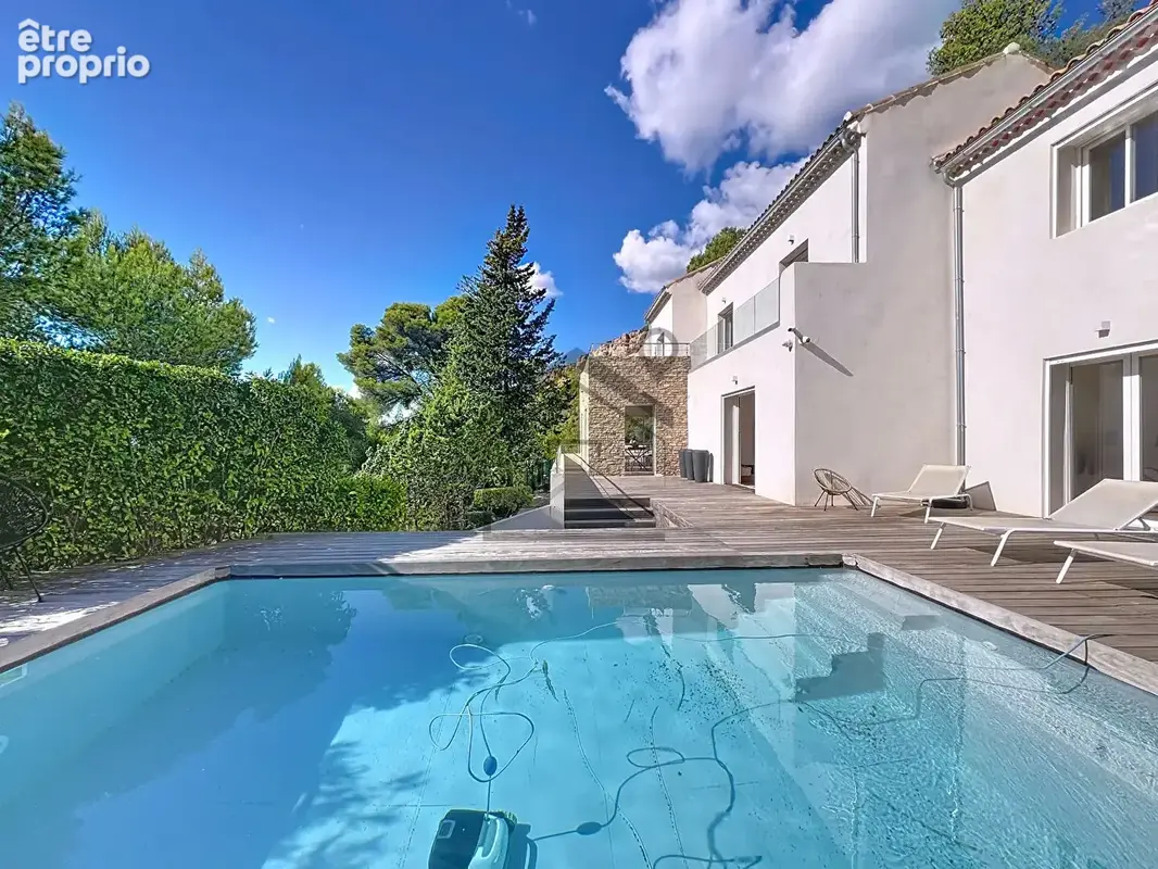 Maison 6 pièces 154 m² à vendre à Vitrolles (13127) - photo 2