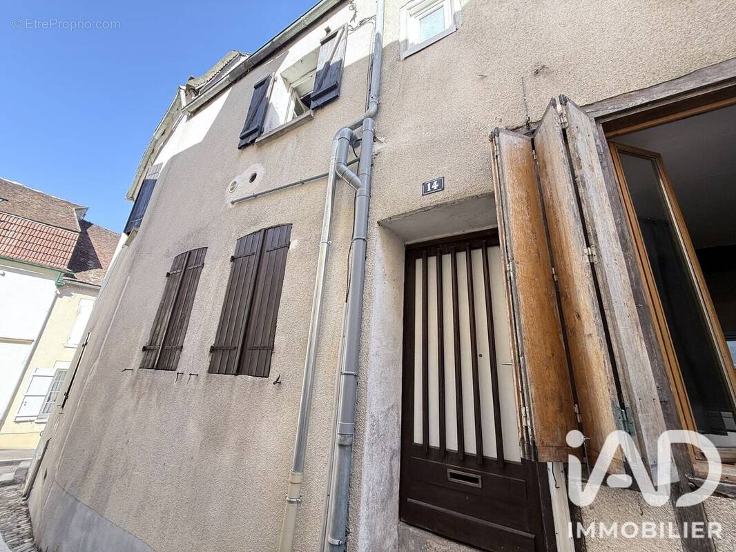 Photo 1 - Maison à SAINT-FLORENTIN