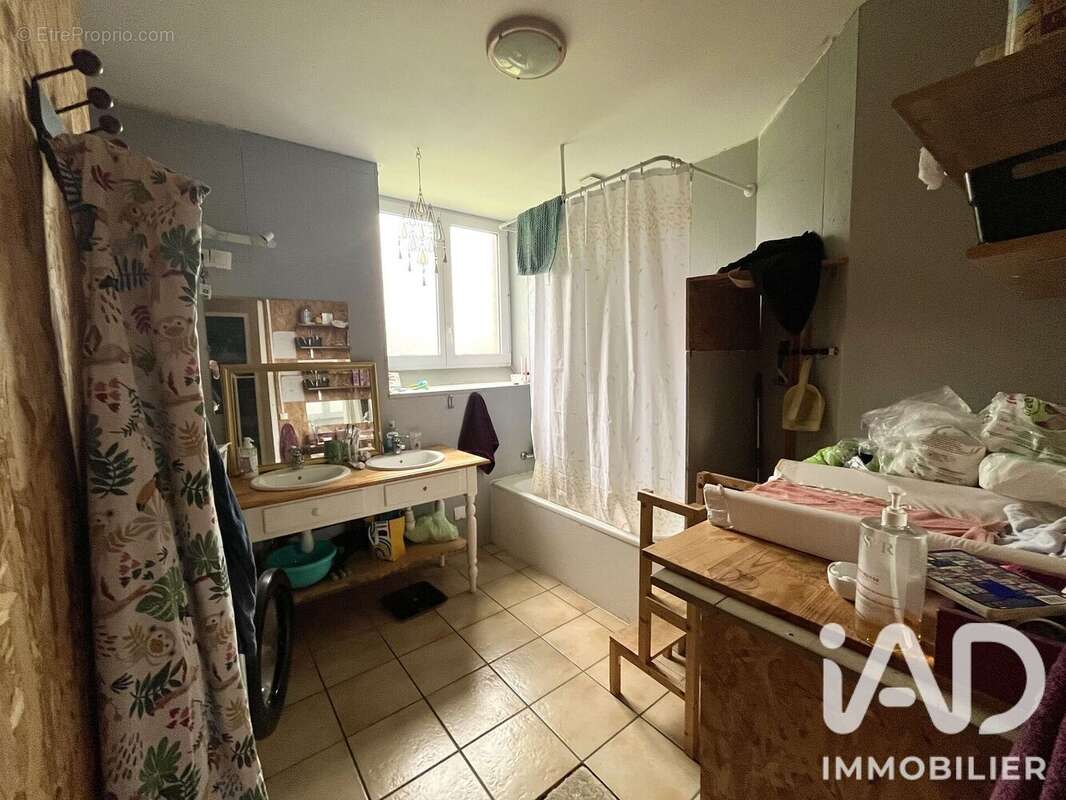 Maison 157 m² à Loperec  - photo 7