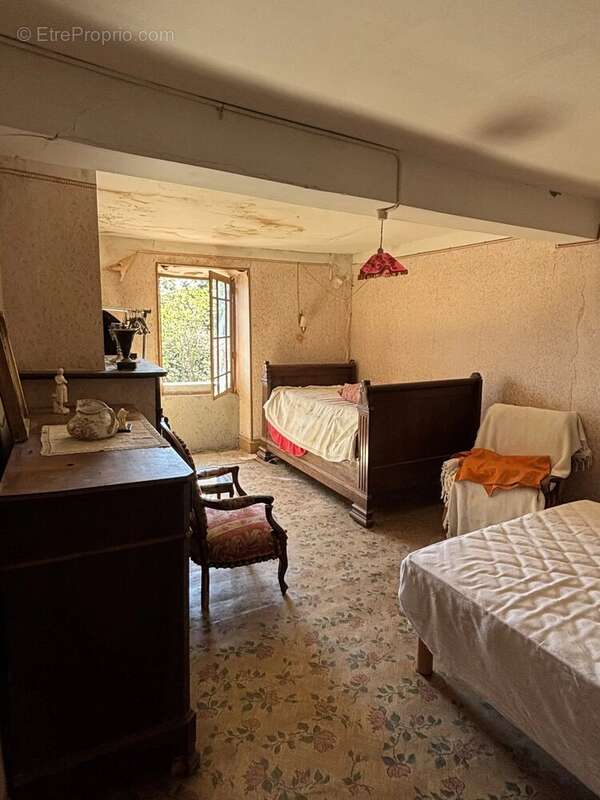 Maison à LES BORDES-SUR-ARIZE