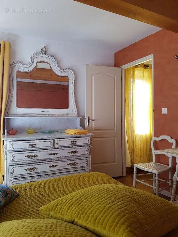 Magnifique emplacement pour ce domaine avec 5 maisons - photo 4