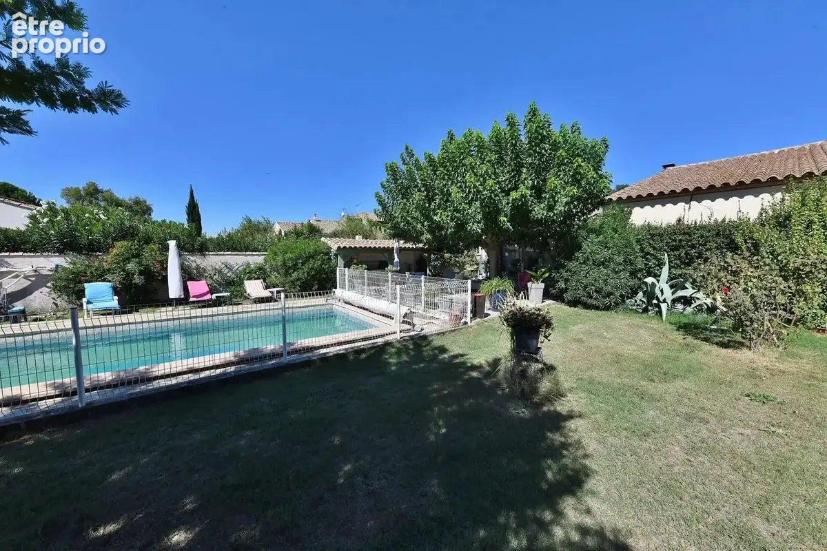 Charmante villa de plain-pied avec piscine et beau terrain arboré - photo 14