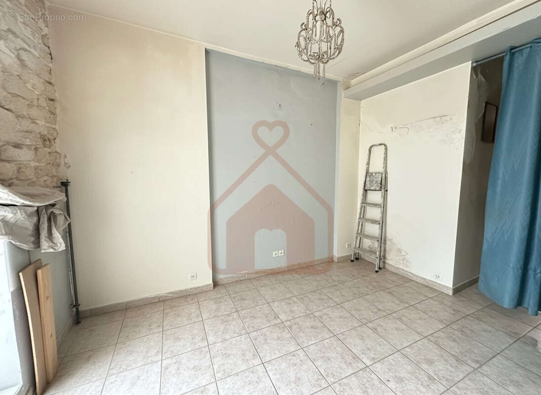 Appartement à IVRY-SUR-SEINE