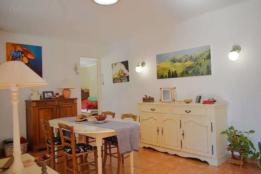 Maison à FAYENCE