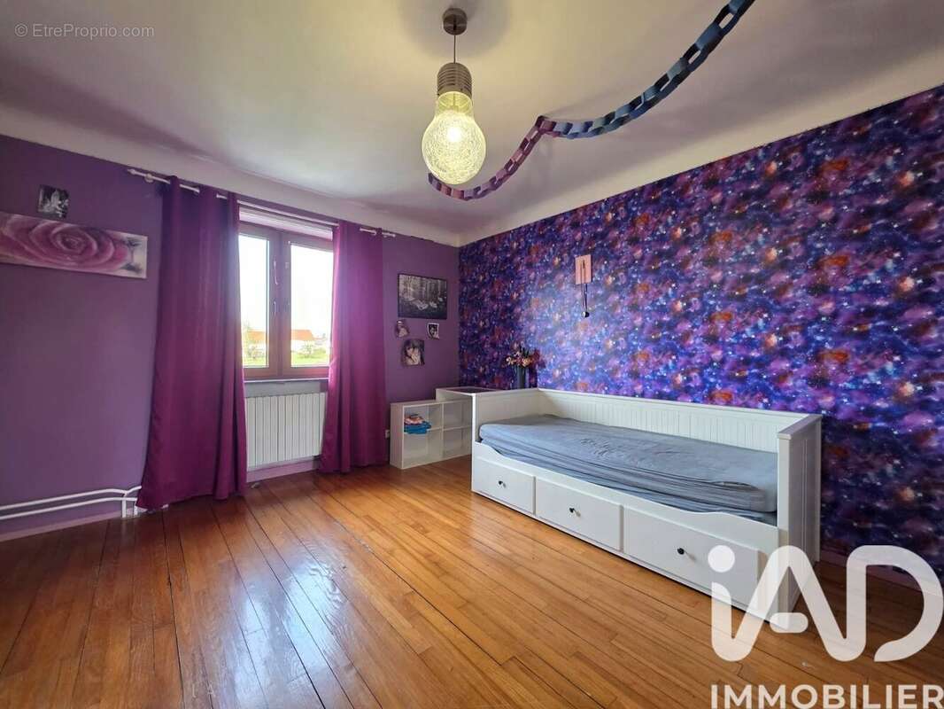 Maison 140 m² à Henriville  - photo 7