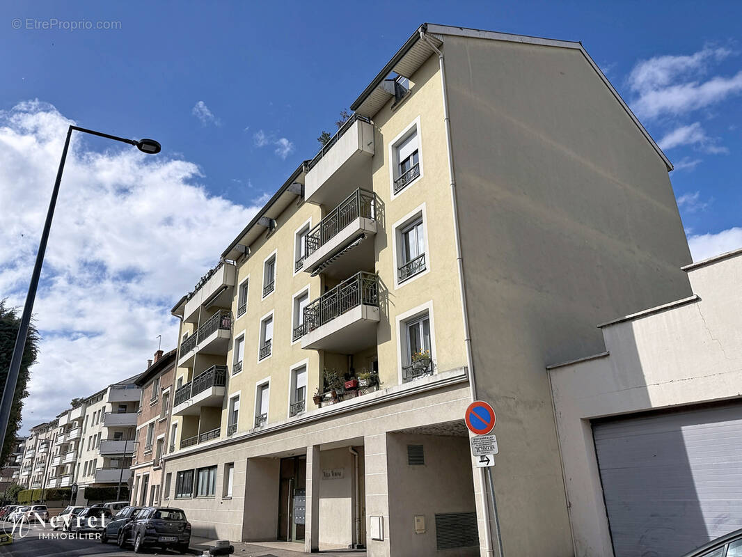 Appartement à VILLEURBANNE