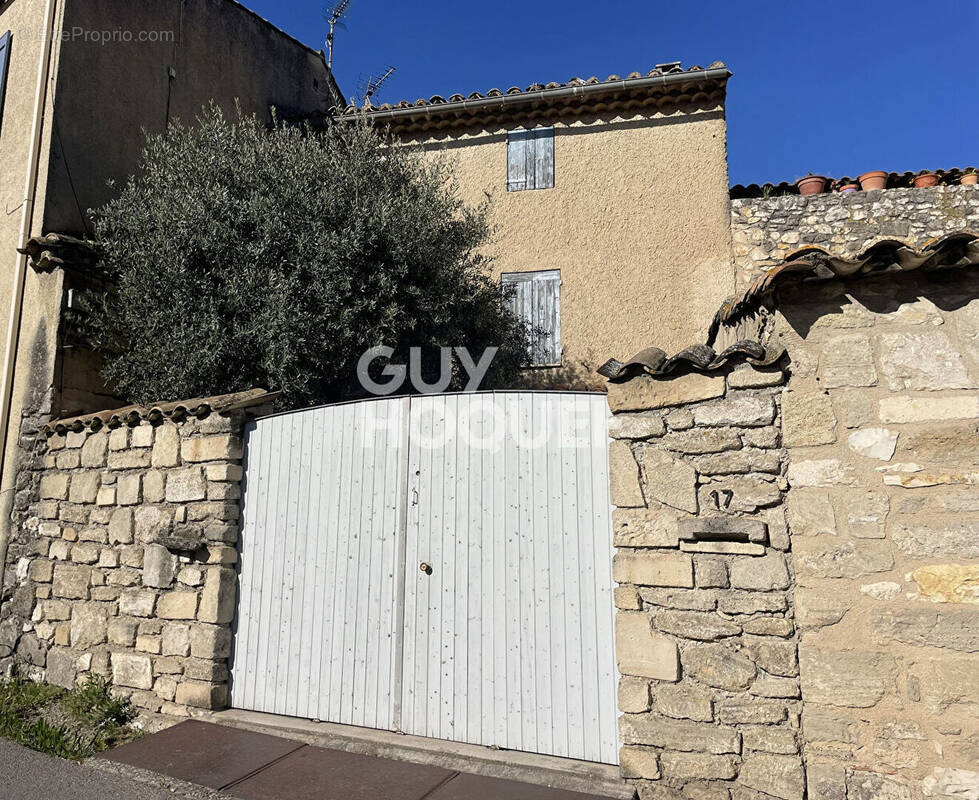 Maison à CAUMONT-SUR-DURANCE