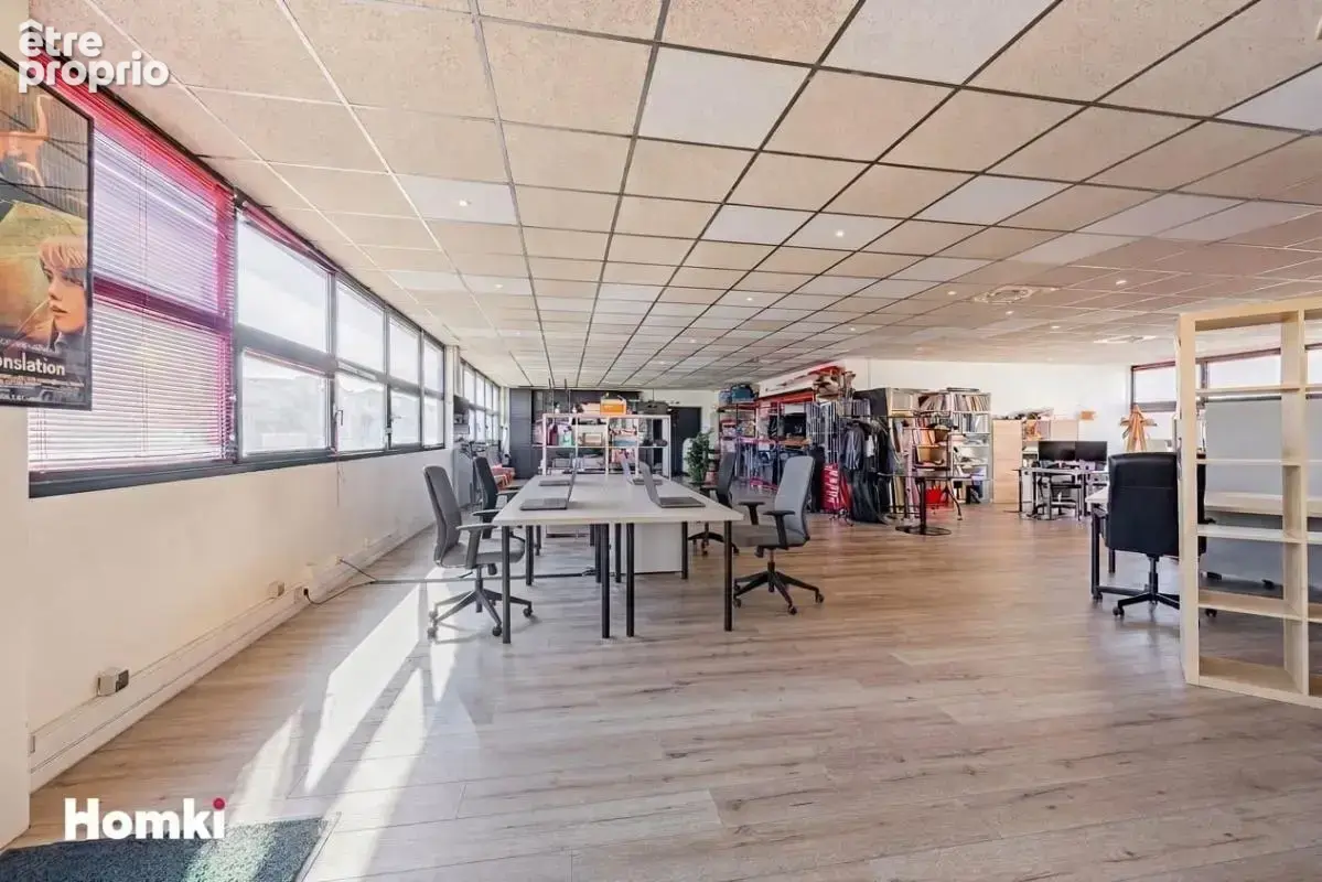 Local commercial T2 de 187 m² à Bagnolet 93170, Avenue Gallieni - photo 11